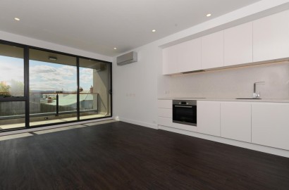 Apartamento Novo de 1 Quarto em Localização de Primeira Classe (Demo)