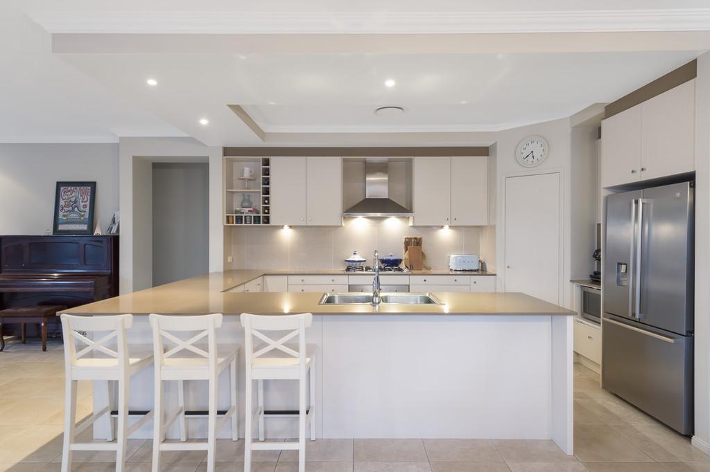 Elegante casa de família apresenta uma vida moderna premium (Demo)