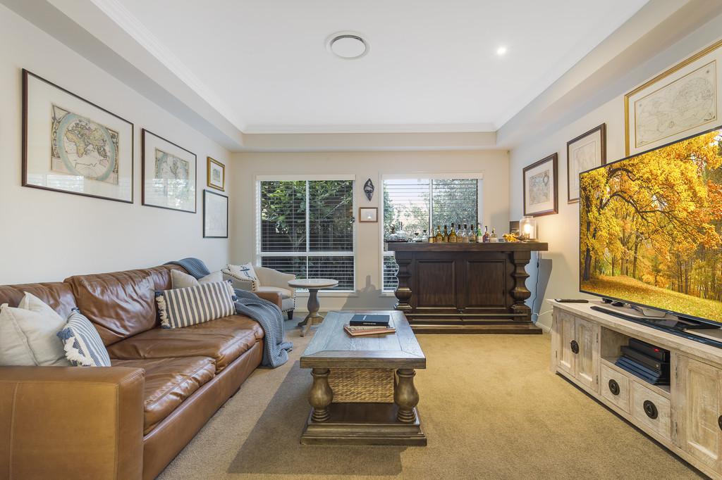 Elegante casa de família apresenta uma vida moderna premium (Demo)
